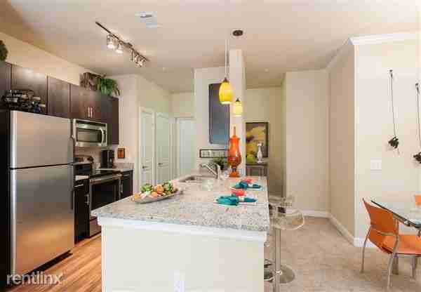 Bee Caves pkwy and Hill country galleria - Photo 3 of 24