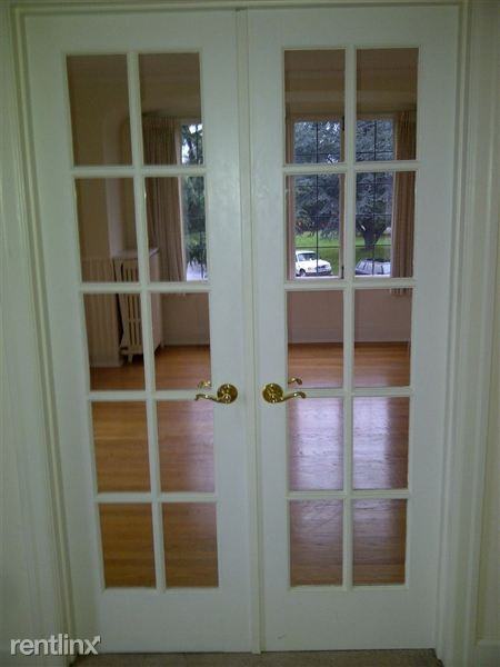 The Shelby Apartments - Photo 2 of 4