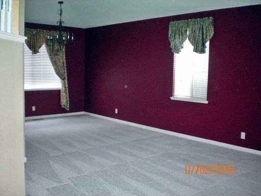 2372 Red Maple Ct - Photo 2 of 8