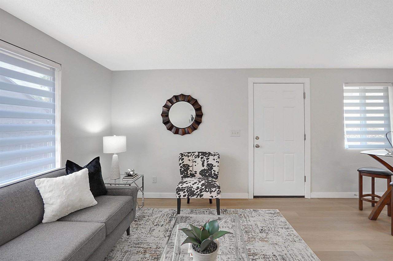 2339 Lee St Se #2339 - Photo 3 of 26