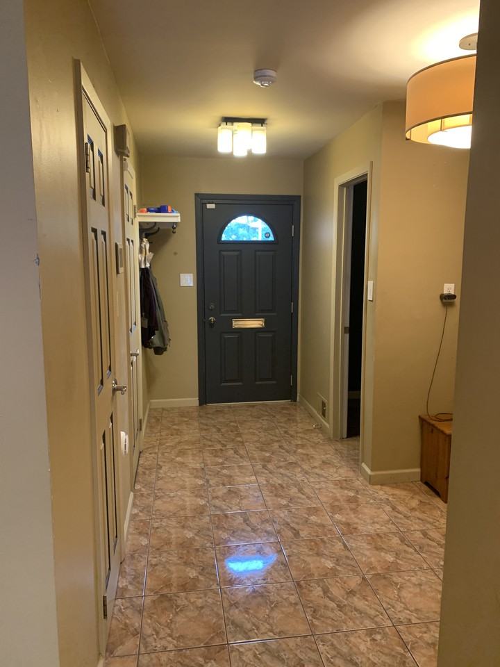 105 Windsor Gate - Photo 2 of 20