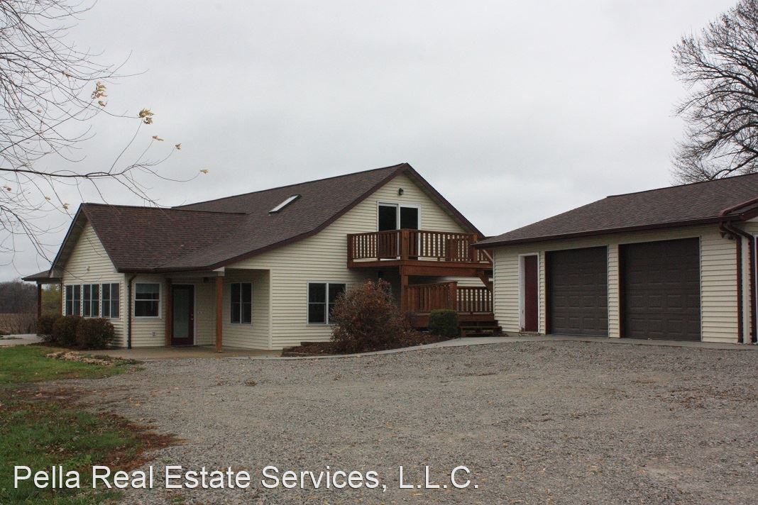 1017 South Clark Street - Photo 2 of 8