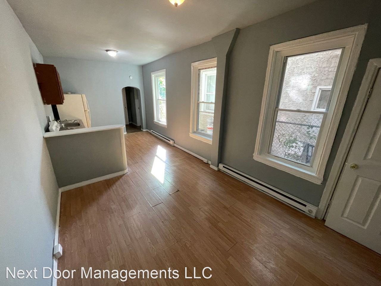 1438 West York Street - Photo 3 of 10