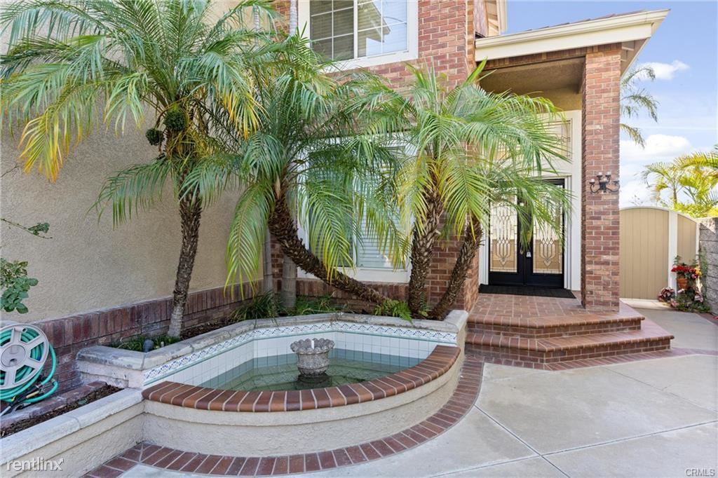 21661 Partridge St - Photo 2 of 11