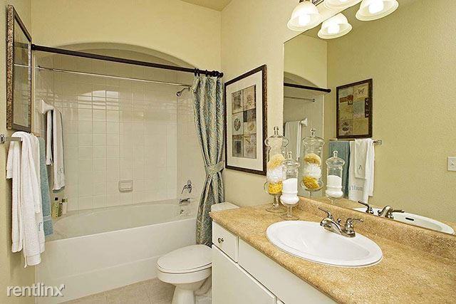 1450 E League City Pkwy - Photo 2 of 15