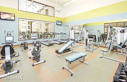 1450 E League City Pkwy - Photo 3 of 15