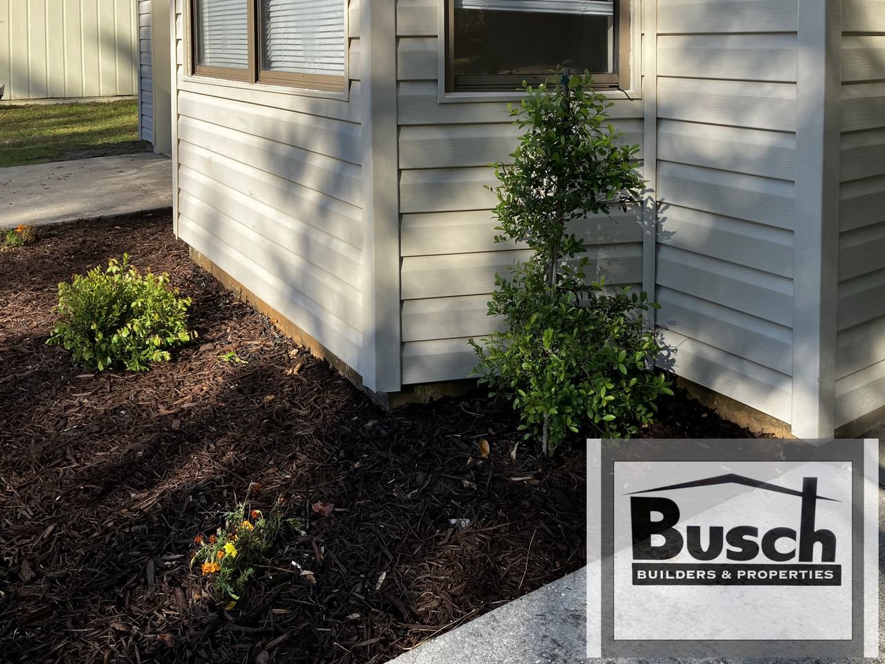 105 Pinedale Drive - Photo 2 of 24