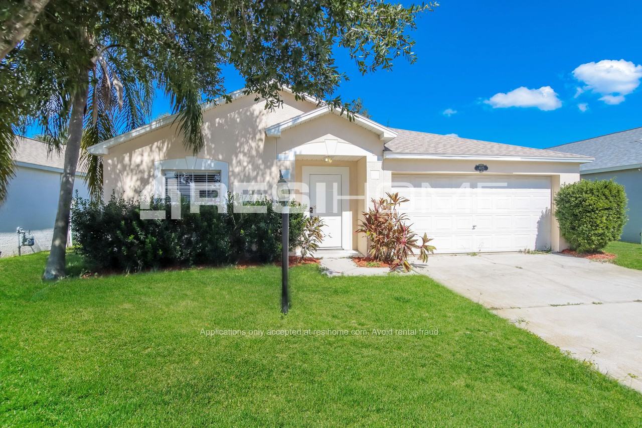 4025 Grand Meadows Blvd - Photo 3 of 23