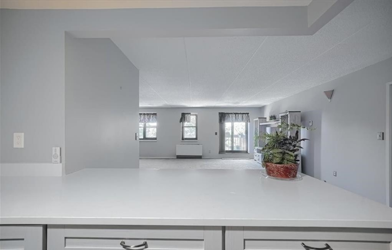 1376 Midland Ave - Photo 3 of 16