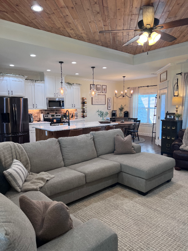 344 Bella Way - Photo 3 of 18