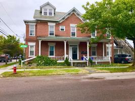 featured image of 4 Loomis St