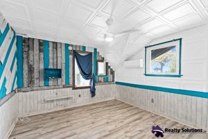 featured image of 27 Delaware Dr #1