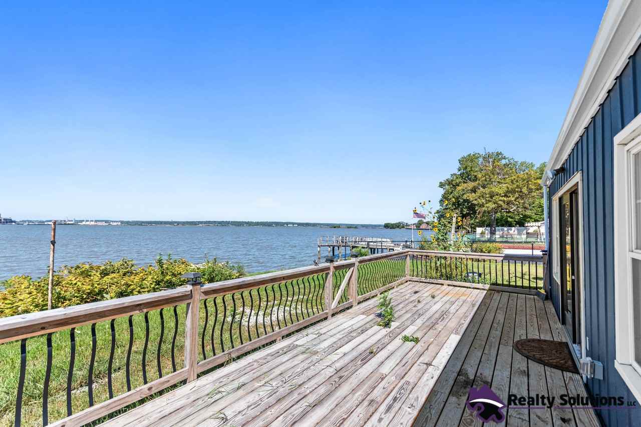 27 Delaware Dr #1 - Photo 7 of 49