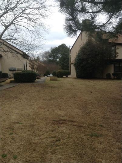 177 Tiburon Dr - Photo 2 of 2