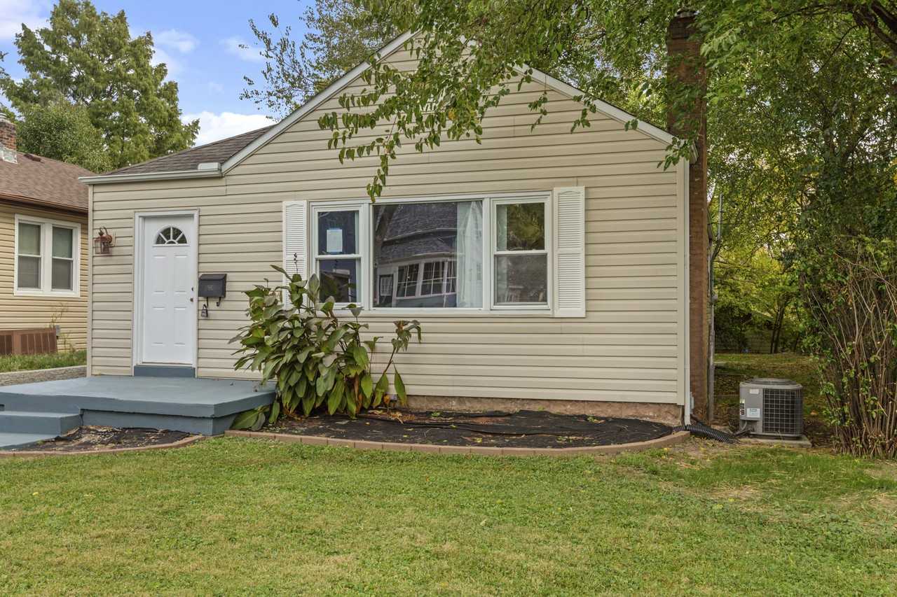 7748 Clevedon St - Photo 2 of 30