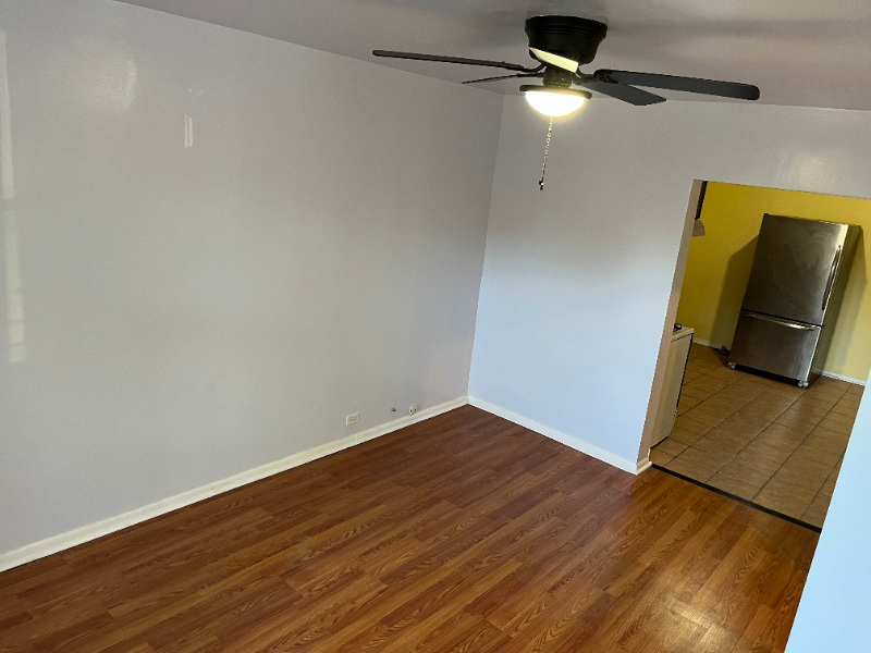 1639 W 38th Pl #1F - Photo 6 of 25