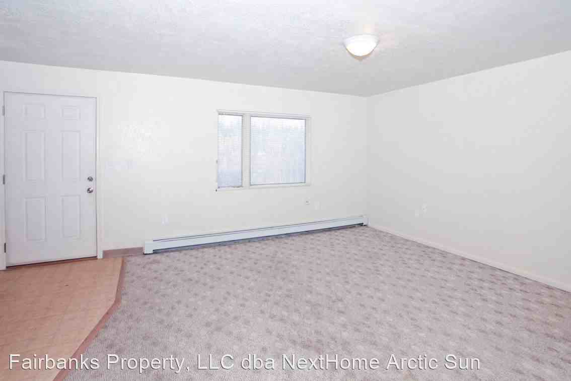 2092 N. Jackson - Photo 2 of 15