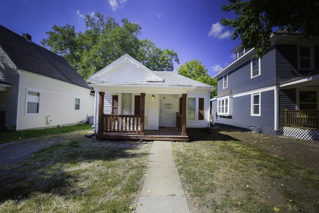 734 N Liberty St #1 - Photo 3 of 12