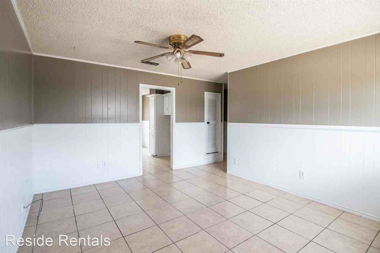 5708 Brownfield Drive - Photo 2 of 10