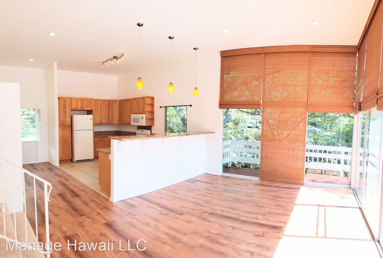 1500 Kalaniiki St 13, East Honolulu, HI 96821 3 Bedroom House for
