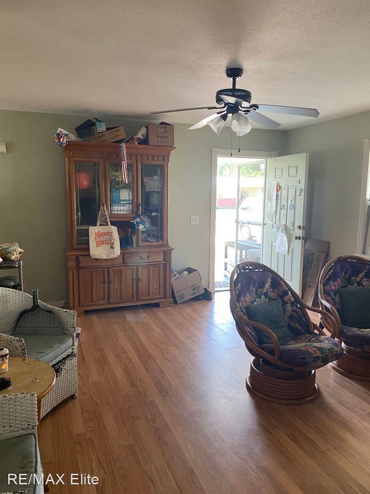 434 Marquis St - Photo 2 of 18