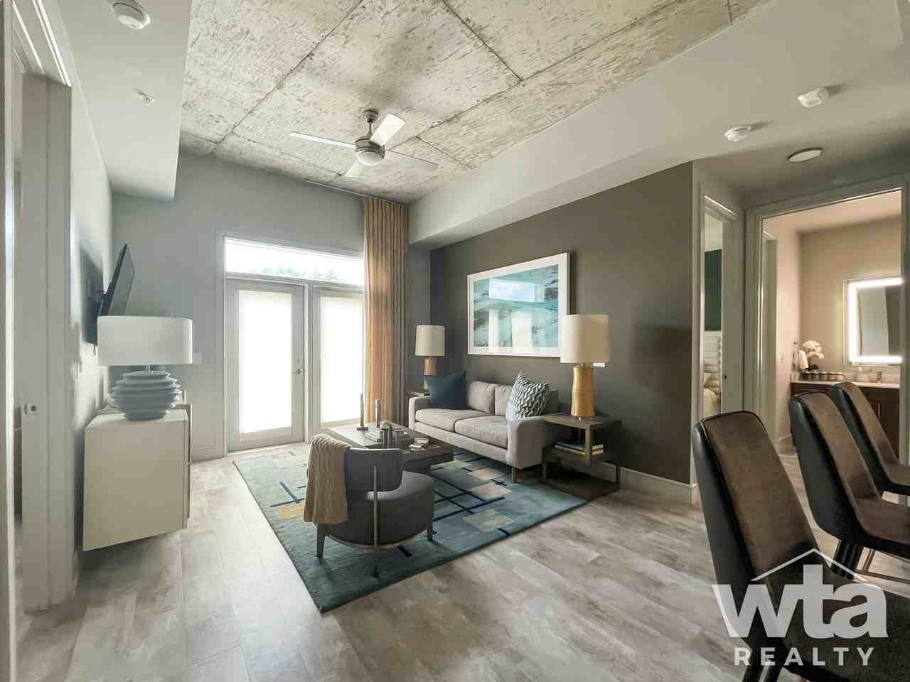 2618 KRAMER LN - Photo 3 of 39