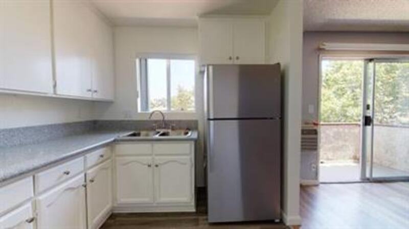 123 S Catalina St #214 - Photo 4 of 11