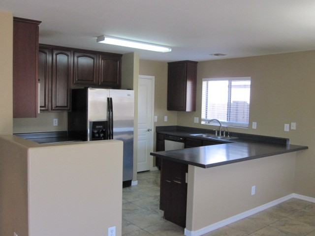 12047 W Dos Rios Dr - Photo 5 of 50