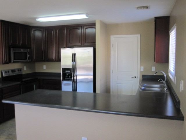 12047 W Dos Rios Dr - Photo 6 of 50