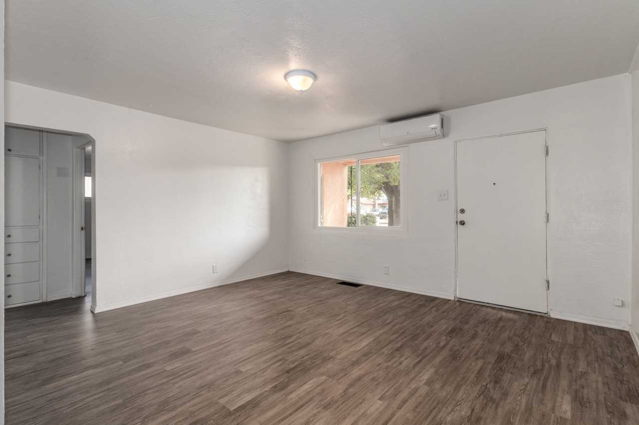 4619 9th St NW - Photo 2 of 25