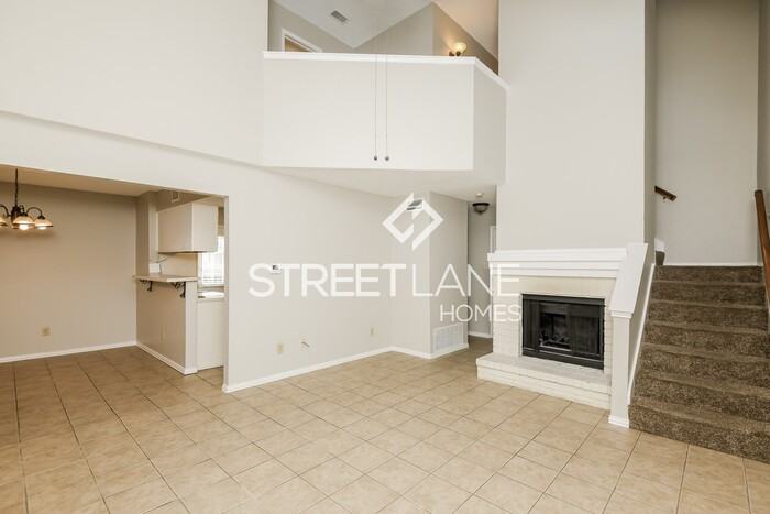 137 Callender Dr - Photo 2 of 15