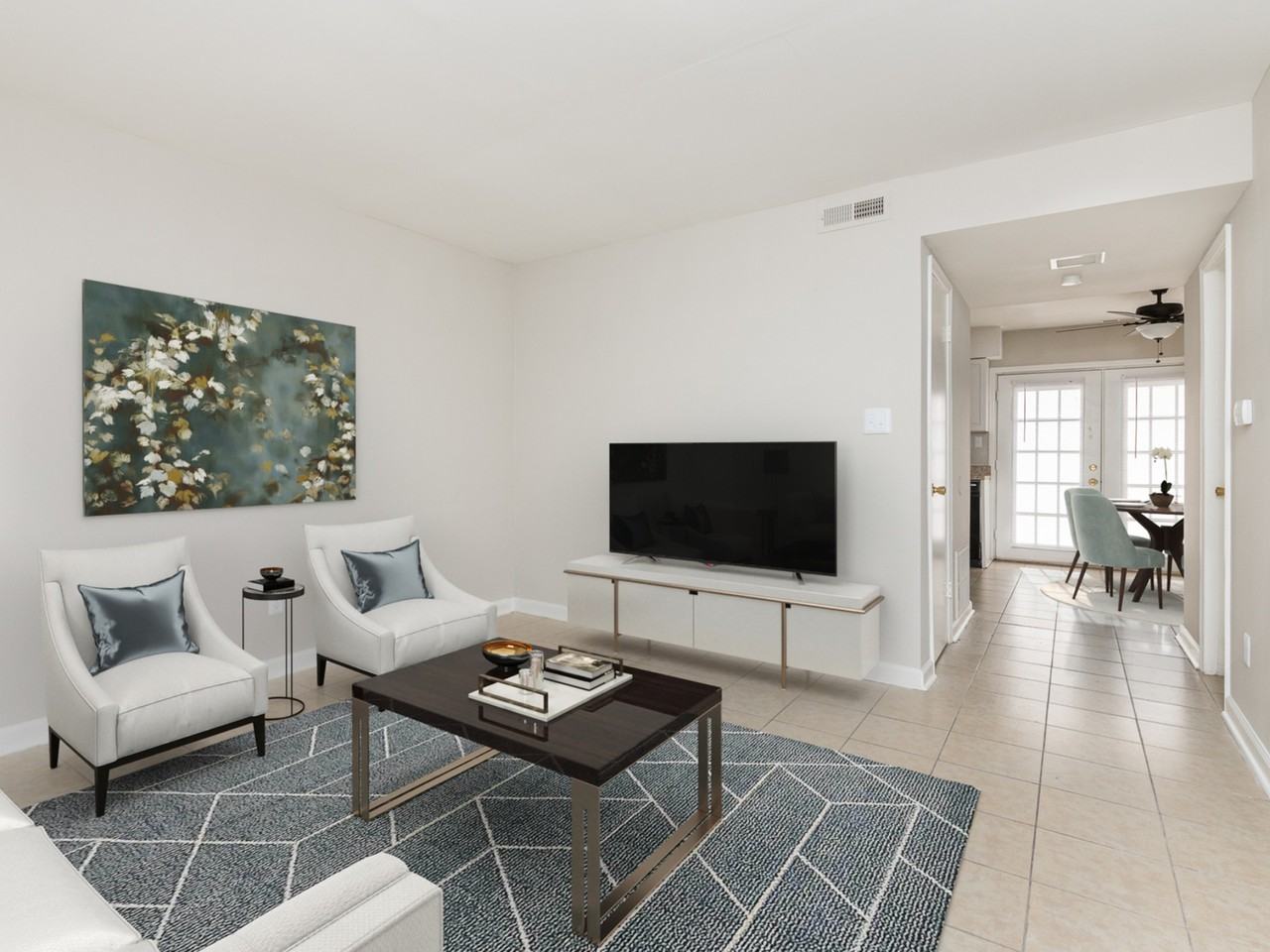 Country Club Apartments - Photo 4 of 41