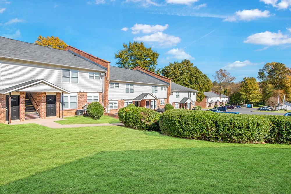 Crowders View Townhomes - Photo 5 of 22