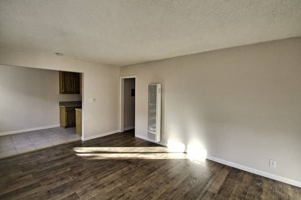 643 East 99th Street #18 - Photo 3 of 6