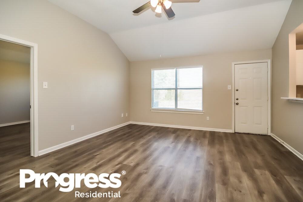 116 Bristol Bend Ln - Photo 2 of 15