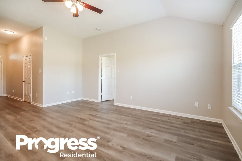 116 Bristol Bend Ln - Photo 3 of 15