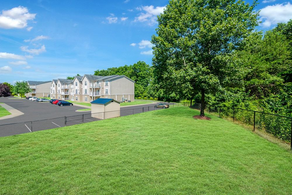 Crown Point at Sunset Drive Luxury - Photo 7 of 31