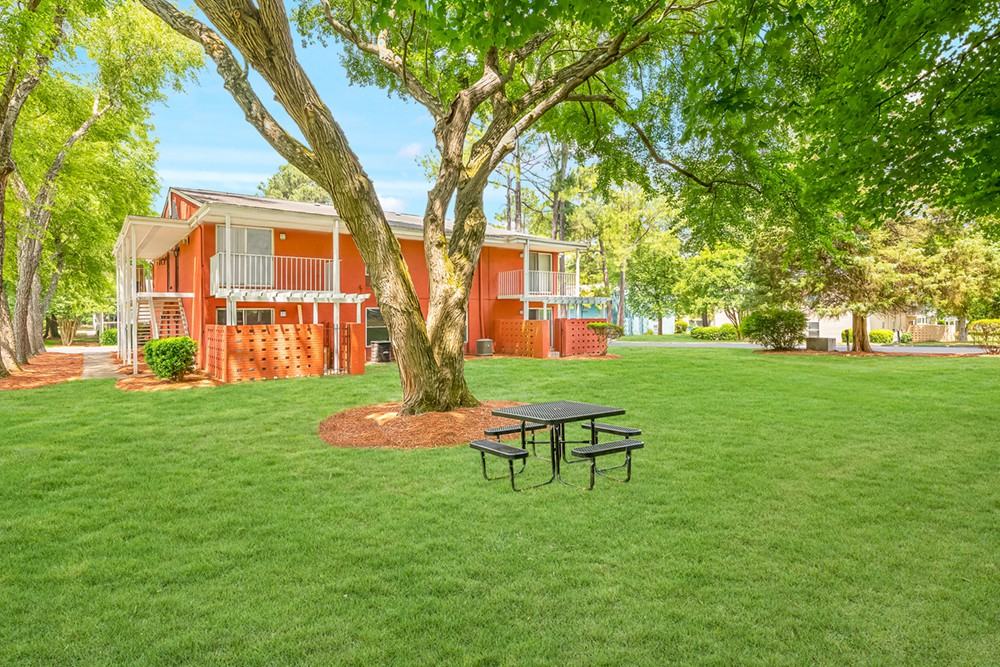 Doral Apartments - Photo 4 of 44