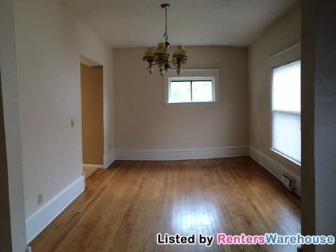 50 Maple Ave N - Photo 2 of 15