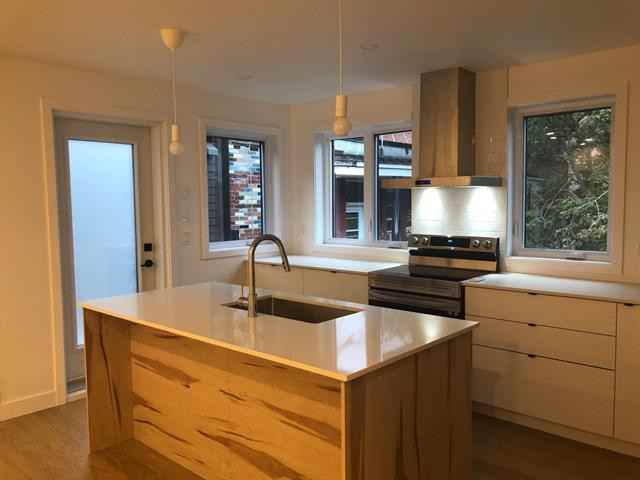 1629 Avenue Bourbonnière #6 - Photo 2 of 11