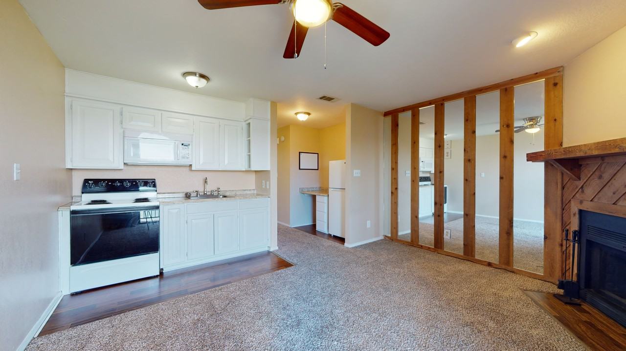 Lake Retreat Condominiums - Photo 7 of 91