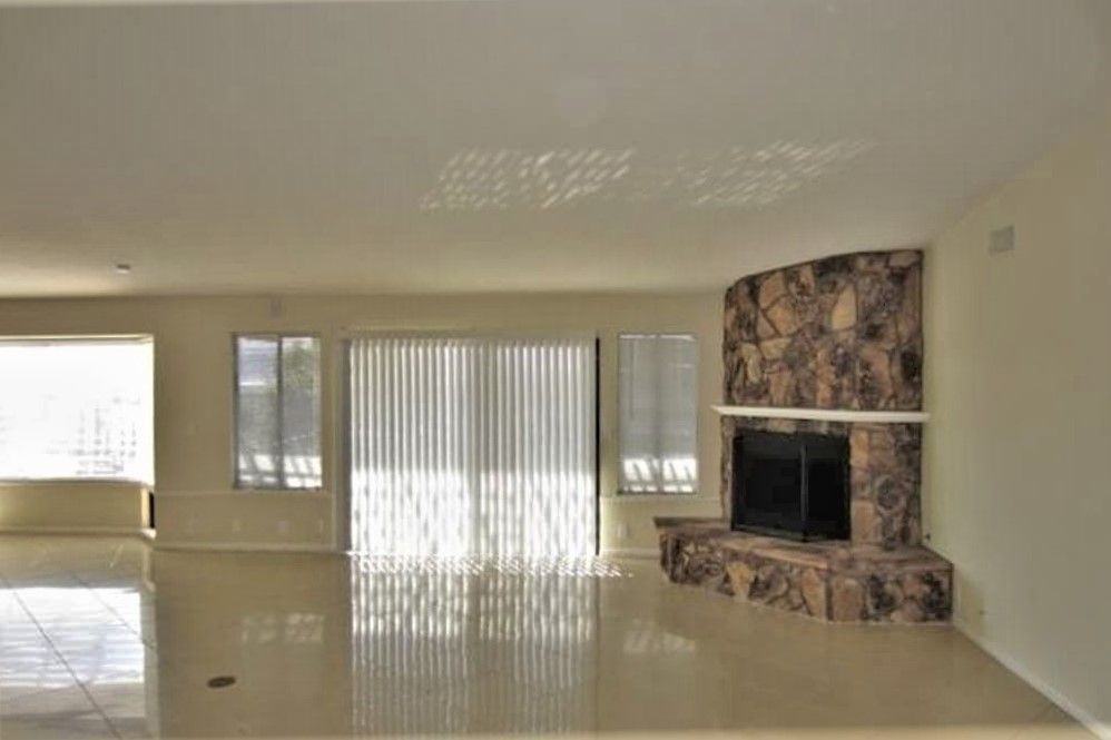 2455 Willow Dr - Photo 2 of 16