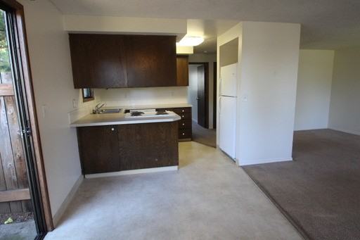 3006 NE 78th Ave - Photo 3 of 9