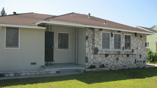 4340 Deland Ave - Photo 2 of 7