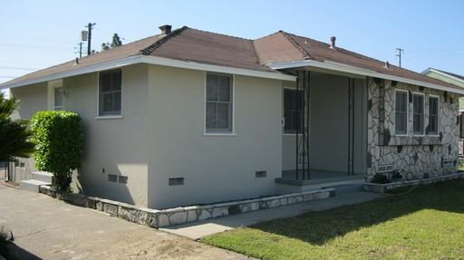 4340 Deland Ave - Photo 3 of 7