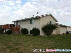 660 Sequoia Ln - Photo 3 of 14