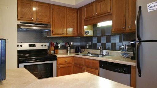 1315 Hickory Park Ct W - Photo 3 of 8