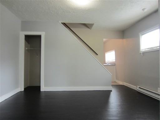 2011 Applegate St - Photo 3 of 13