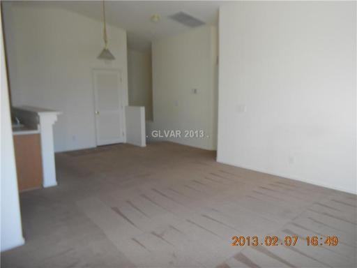 1645 Lefty Garcia Way - Photo 3 of 18