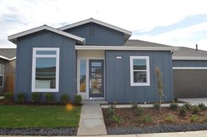 featured image of 2430 Bastidas Dr